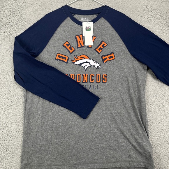 Denver Bronchos NFL Mens T-Shirt Large Navy Grey Colorblock Football Tee NEW